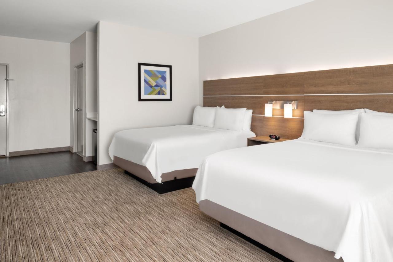 Holiday Inn Express & Suites Graham By Ihg Bagian luar foto