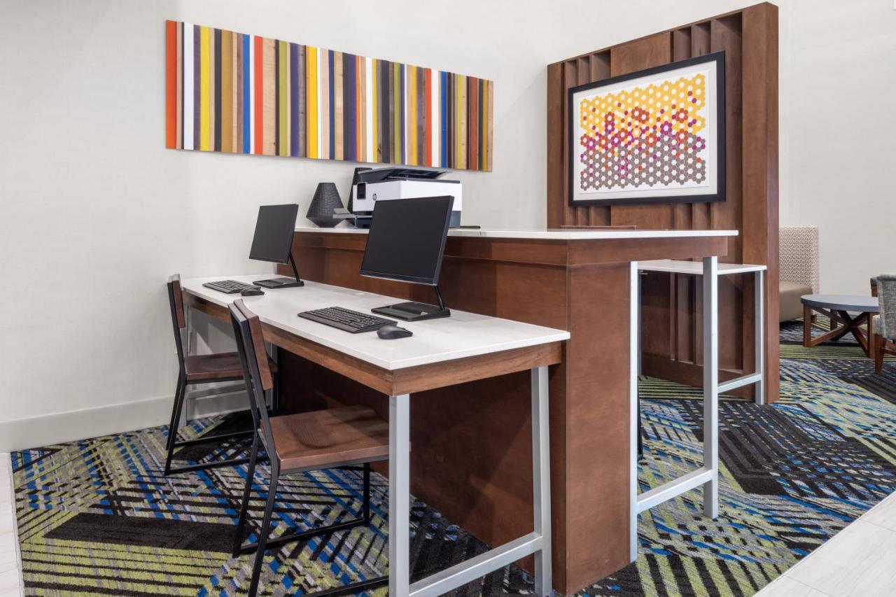 Holiday Inn Express & Suites Graham By Ihg Bagian luar foto