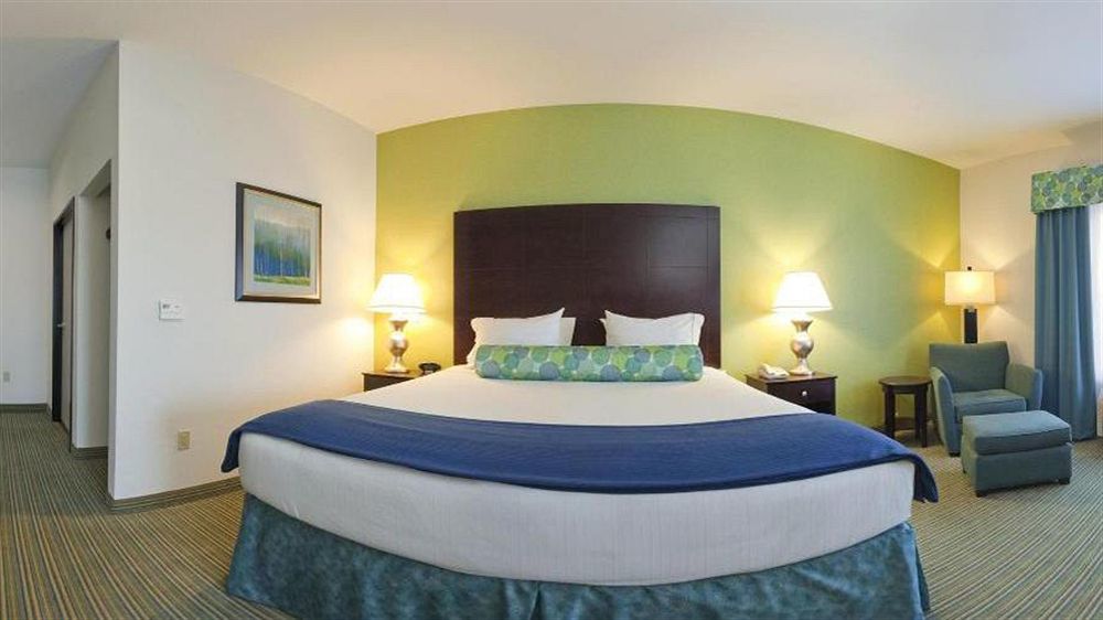 Holiday Inn Express & Suites Graham By Ihg Bagian luar foto